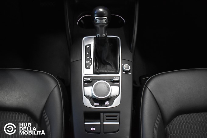 AUDI A3 SPB 1.4 TFSI S tronic g-tron Design